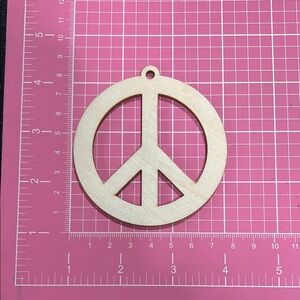 Wooden Peace Sign Ornament 52 pieces